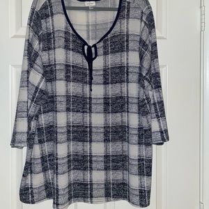 Avenue top size 22/24